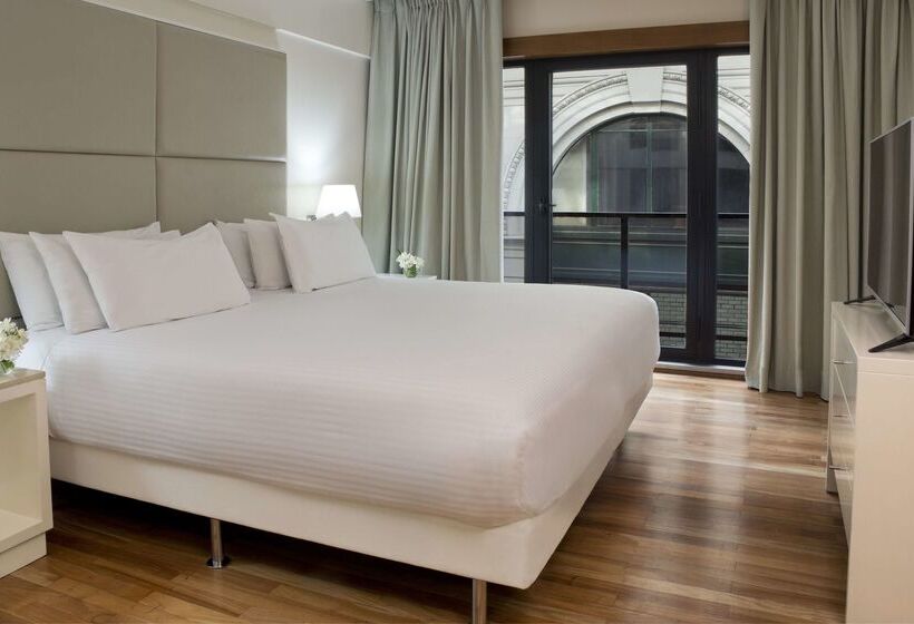 호텔 NH Buenos Aires Florida