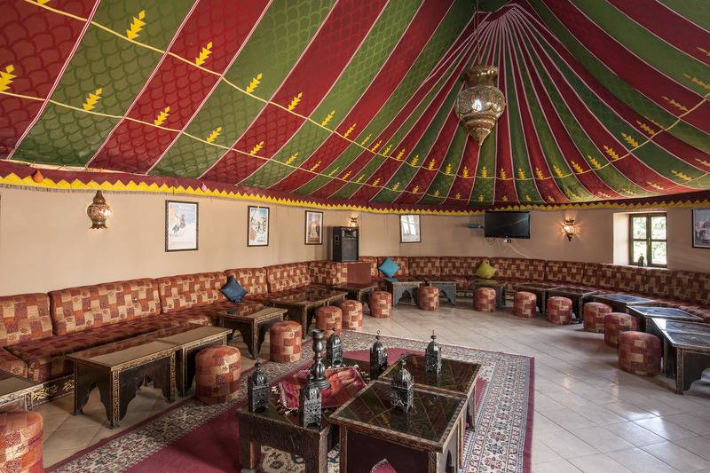 Oasis Hotel & Spa