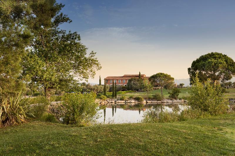 هتل Peralada Wine Spa & Golf