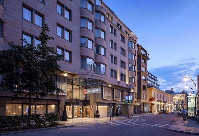 هتل Prague Marriott