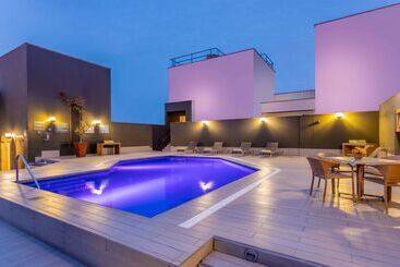 Sonesta Hotel El Olivar