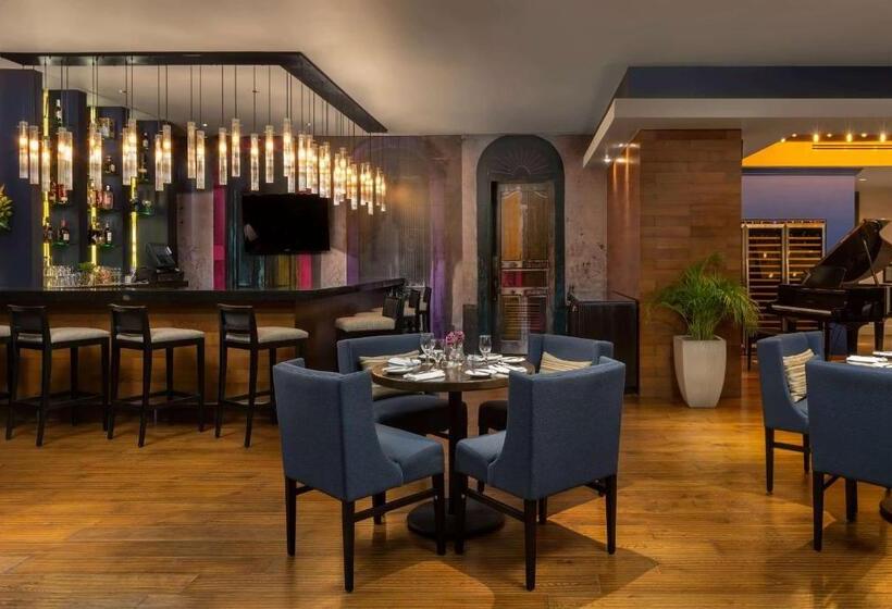 Fotos del hotel The Bristol:  53