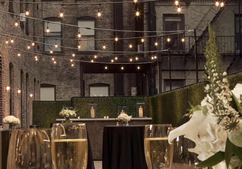 Fotos del hotel The Redbury New York:  11