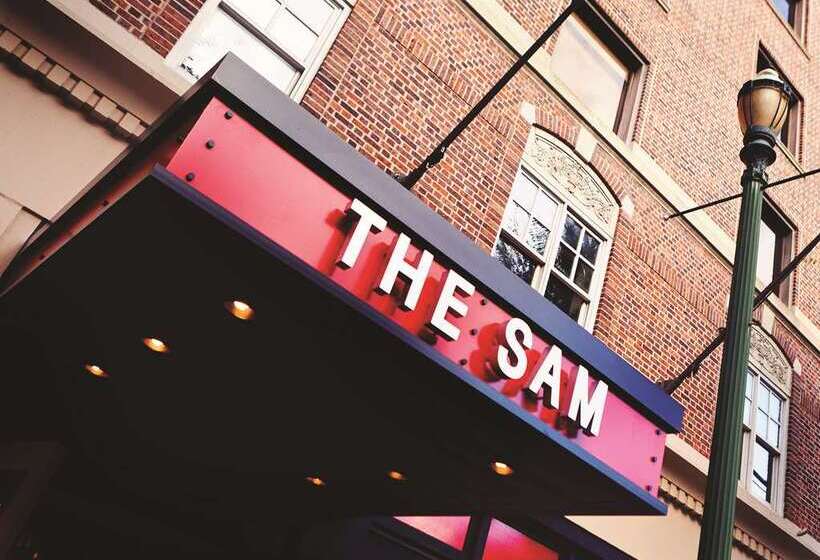 هتل The Sam Houston  Curio Collection By Hilton