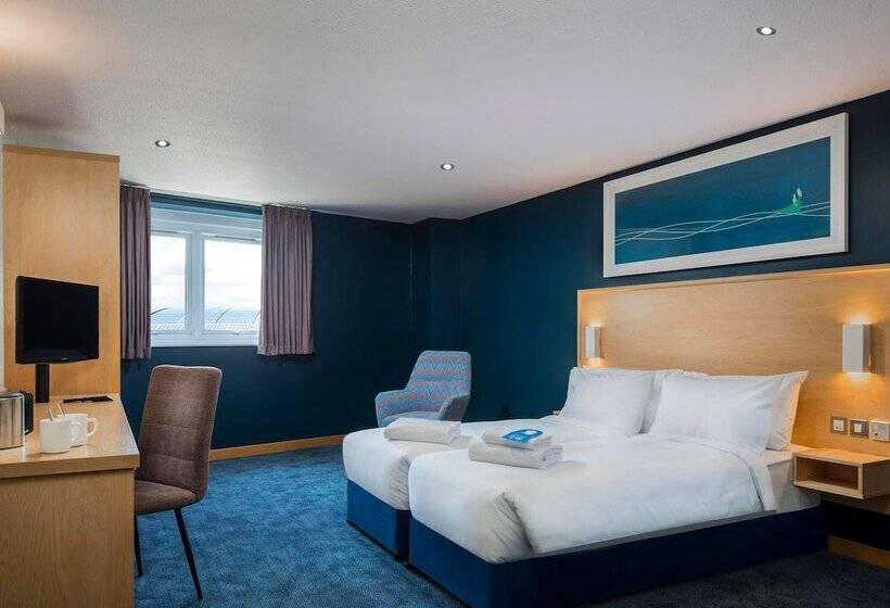 هتل Travelodge London Kings Cross Royal Scot