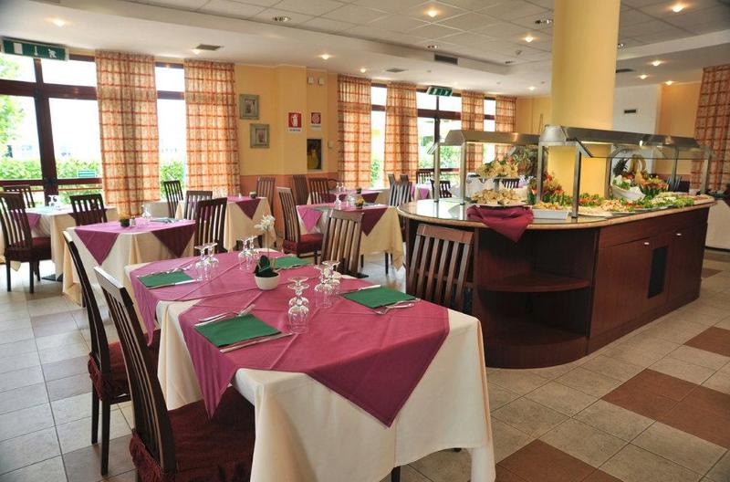 هتل Tulip Inn Turin South