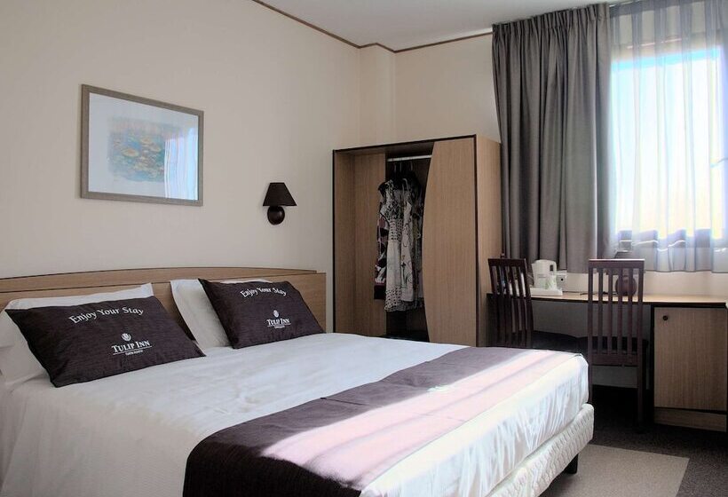 هتل Tulip Inn Turin South