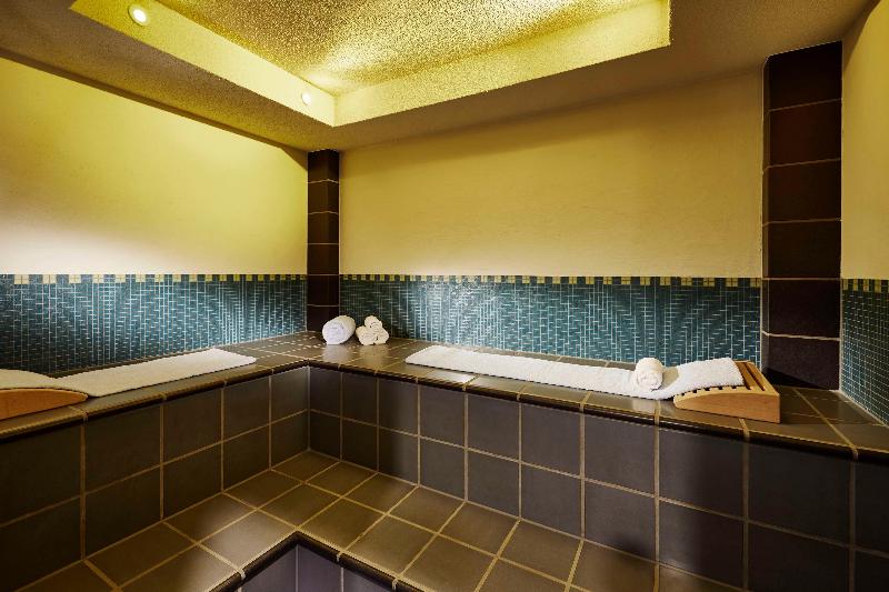 住所  Lindner Hotel Frankfurt Main Plaza, Part Of Jdv By Hyatt