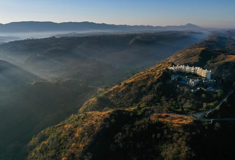 فندق The Kumbha Bagh