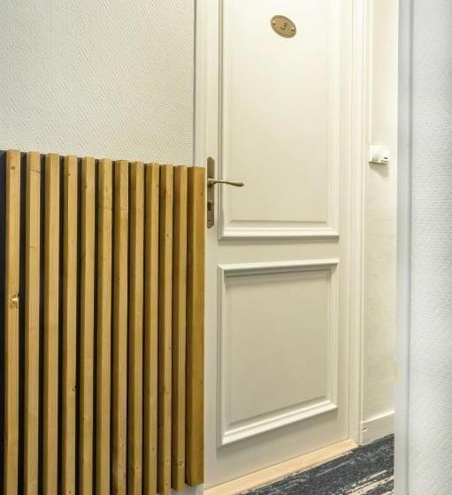 호텔 Hôtel Restaurant L Epicurien