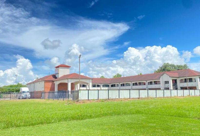 Мотель Island Suites Bay City