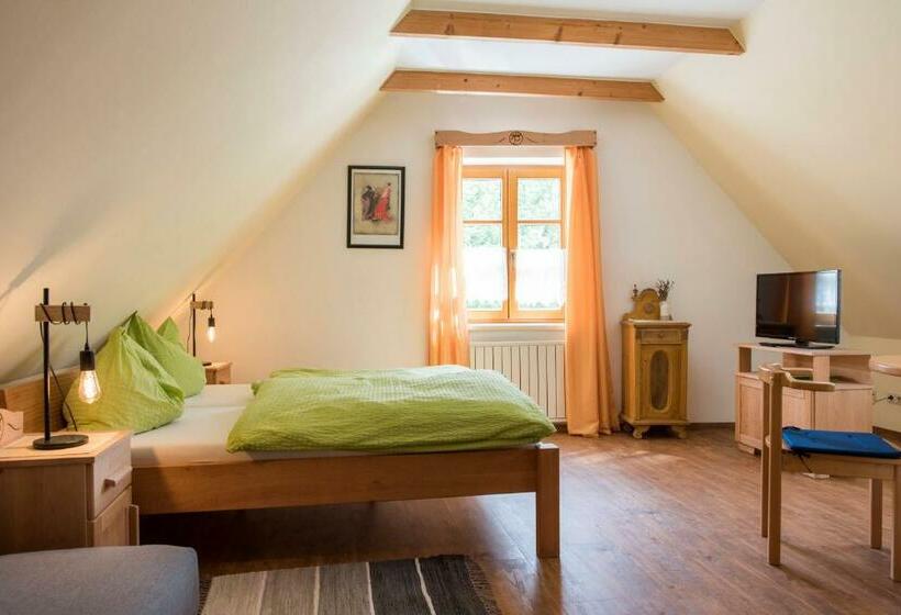 펜션 Heurigengasthof Prinz