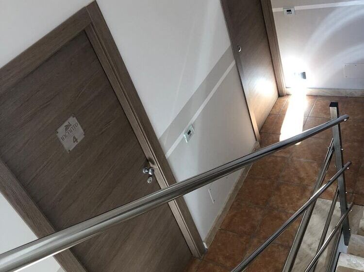 پانسیون Incanto Luxury Rooms
