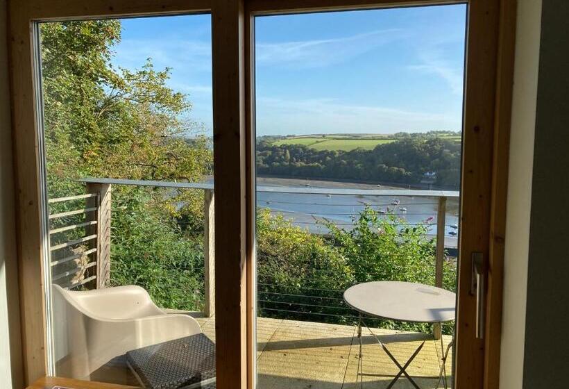 مبيت وإفطار The Sanctuary Cornwall