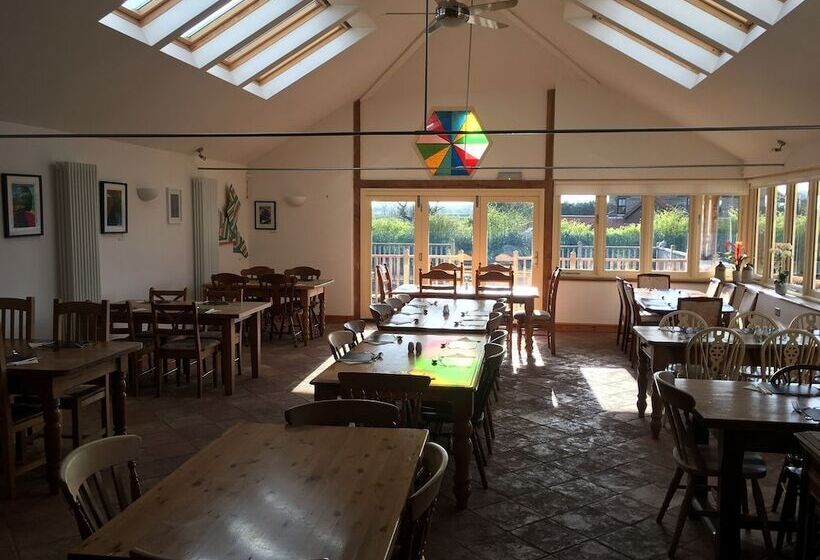 مبيت وإفطار The White Lady