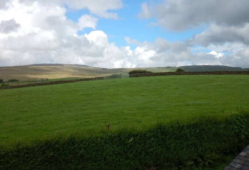 Ghyll Beck House Bed And Breakfast