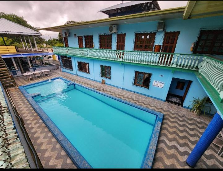 هتل Alto Amazonas