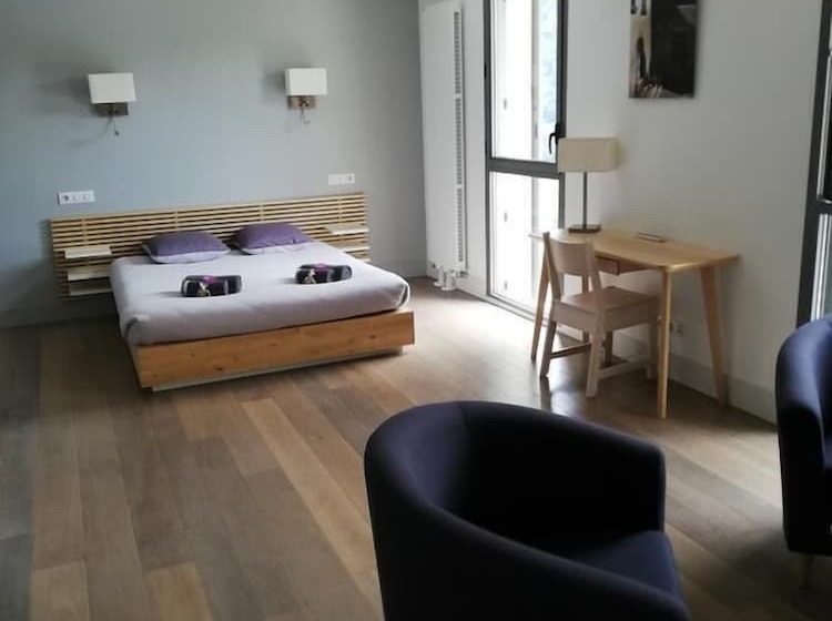 Отель Auberge Des Isards