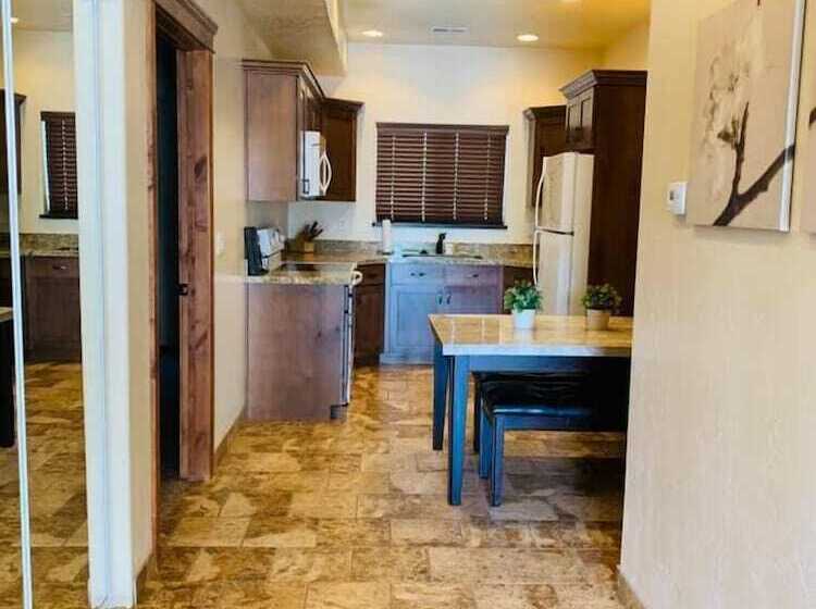 هتل Cb&m Executive Suites