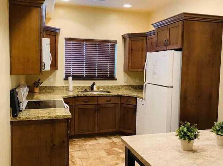 هتل Cb&m Executive Suites