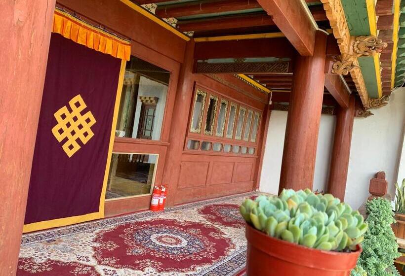 هتل Shangri La Xiangye Listen To The Rain