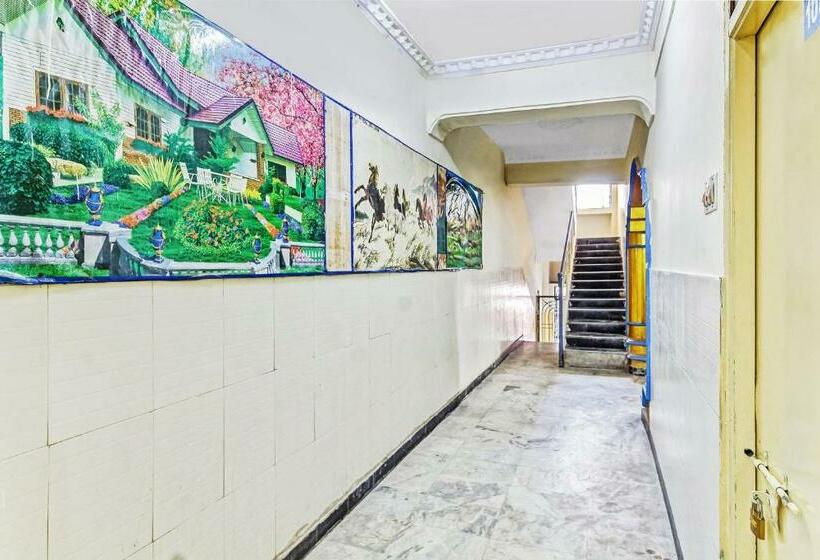 هتل O Suraj Residency