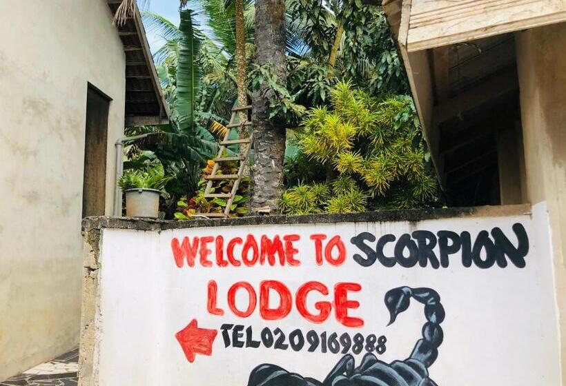 ユースホステル Scorpion Hill Lodge