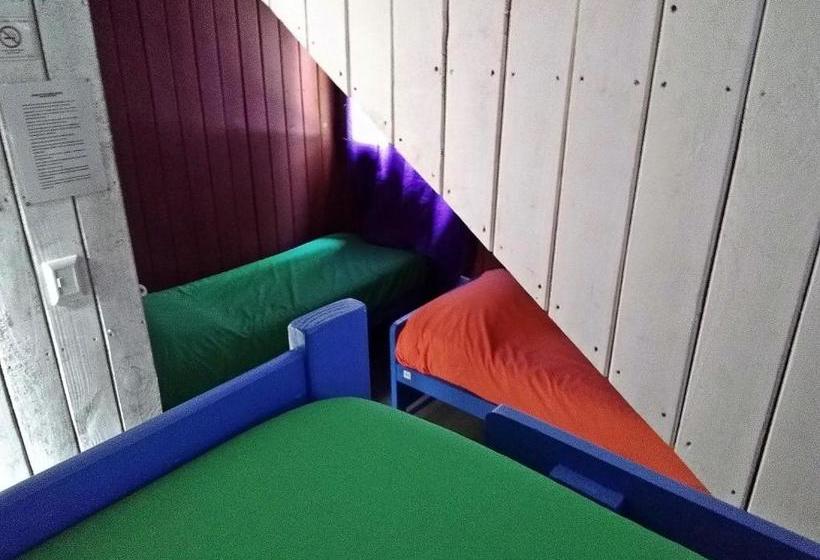 Alhue Patagonia Hostel
