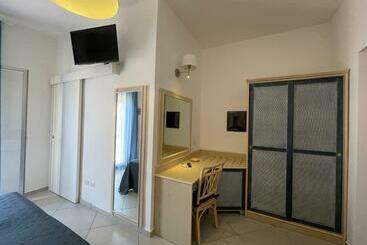 هتل Albergo Moschella
