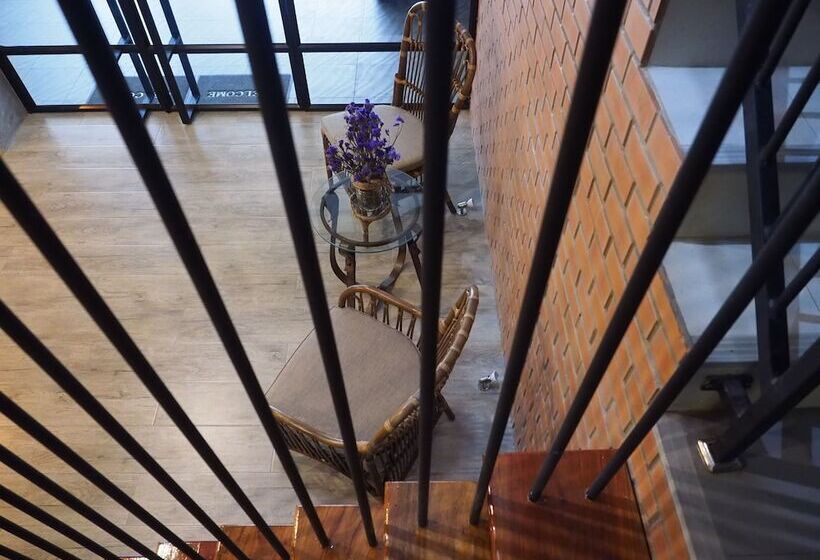 فندق Luck Esan Loft