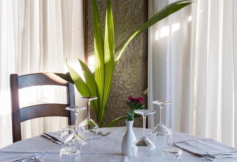 هاستل Gran Osteria Tre Noci