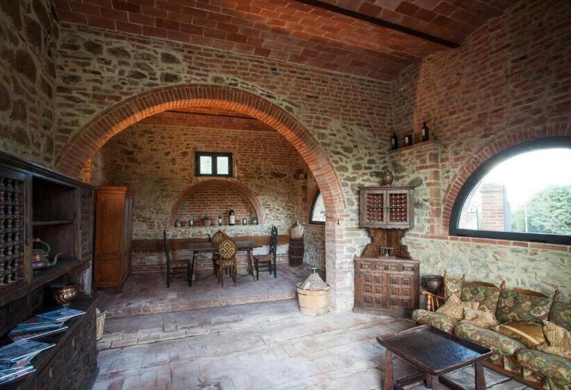 酒店 Agriturismo La Capacciola