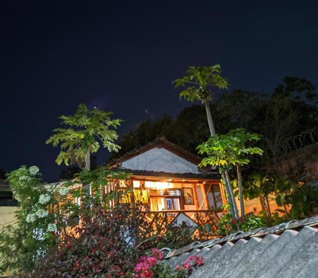 پانسیون Hospedaje El Jardín