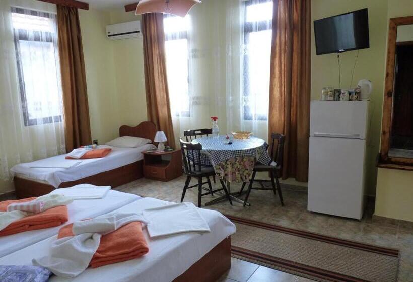 پانسیون Guest House Zhelevi