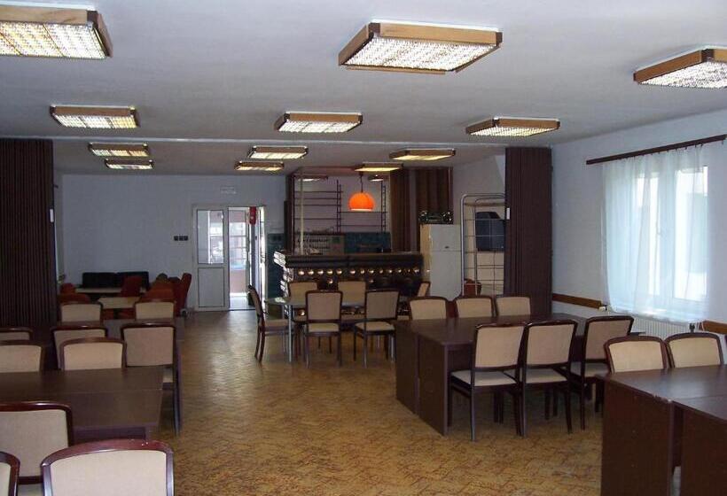 پانسیون Parti Sétány Vendégház