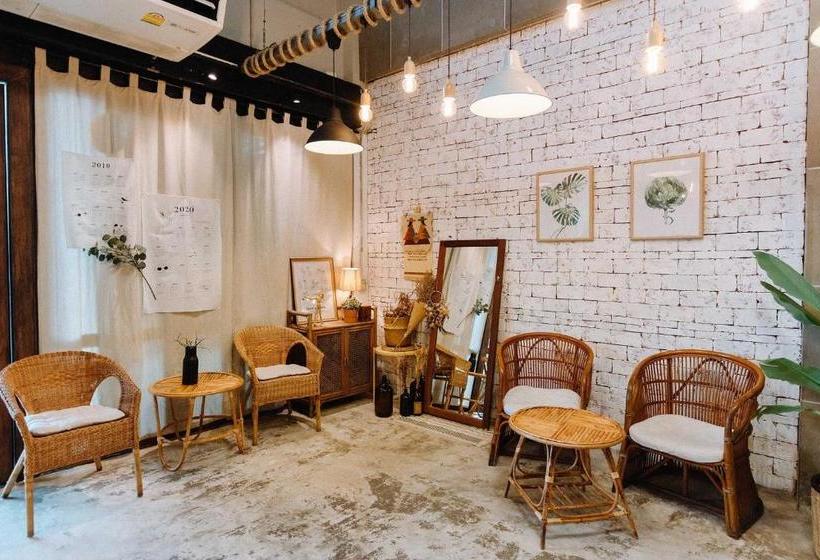 بنسيون Pine Cafe &bed