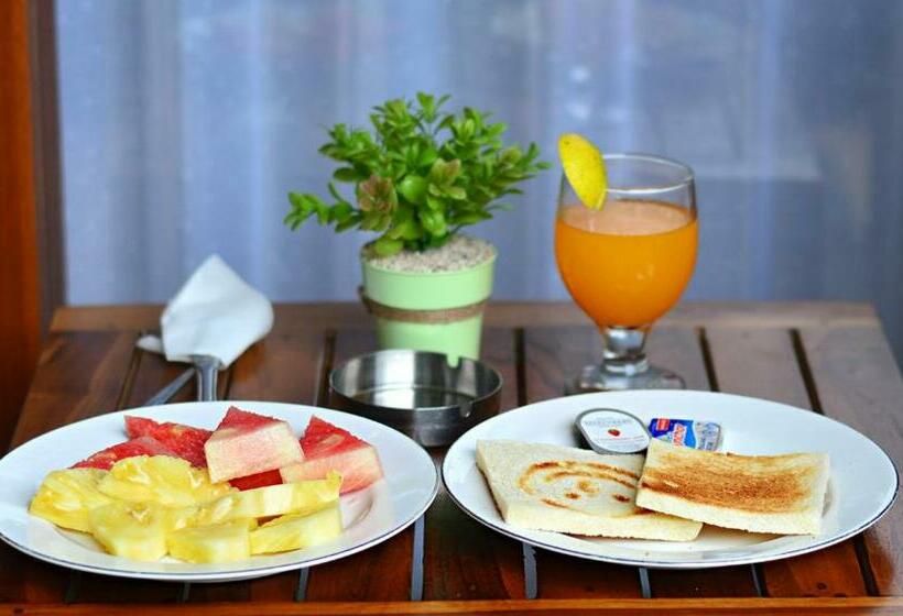 ペンション Puri Kesari Guest House