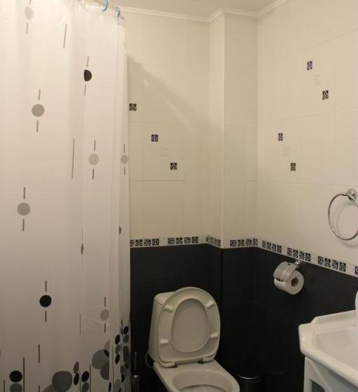 پانسیون Stela Guest House
