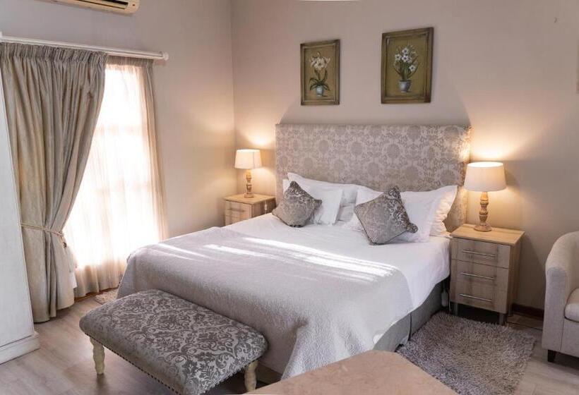 פנסיון The Falls Guest House