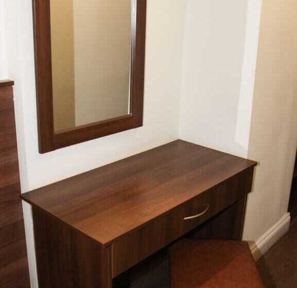 Fotos del hotel Ascot Hyde Park:  18