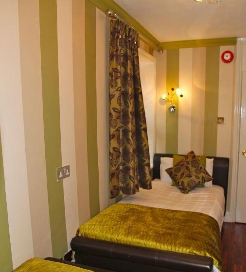 Hotel Crompton Guest House