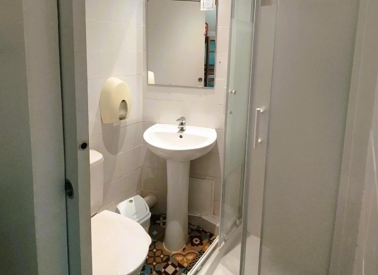 בית מלון כפרי F1 Lyon Bourgoin Jallieu