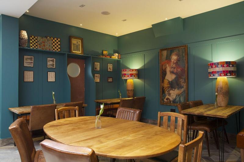 בית מלון כפרי Georgian House