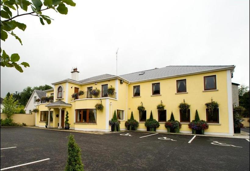 Hotel Ma Dwyer's Guest Accommodation