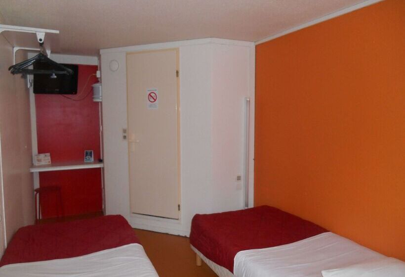 Отель Premiere Classe Brest Gouesnou Aeroport