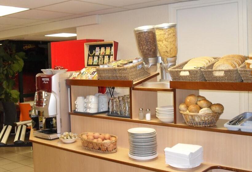 בית מלון כפרי Premiere Classe Liege / Luik