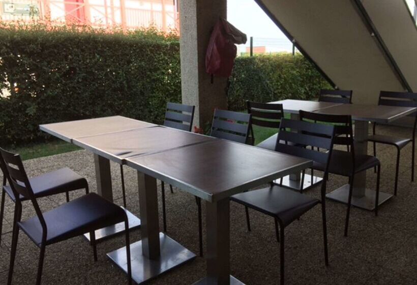 酒店 Premiere Classe Niort Est La Creche