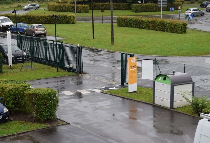 Отель Premiere Classe Creil   Villers Saint Paul