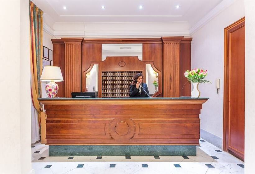 Fotos del hotel Raeli Hotel Lux:  17