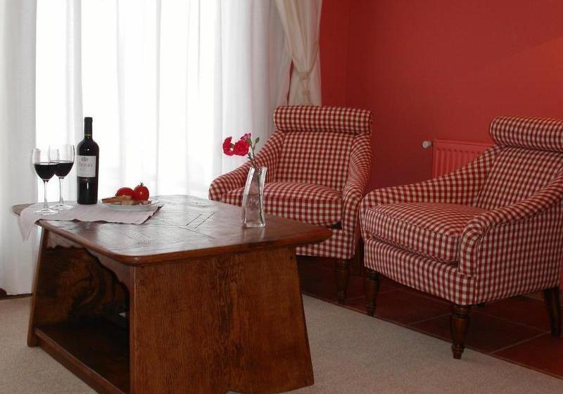 فندق Sant Ferriol Spa & Restaurante